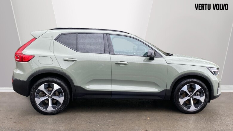 Volvo XC40 2.0 B3P Plus Dark 5dr Auto Petrol Estate